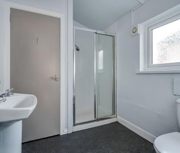23 Lisburn Avenue, Belfast, BT9 7FX - Photo 5