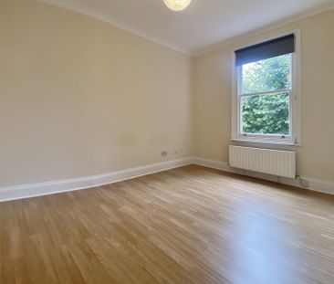 Aynhoe Road, Brook Green, Hammersmith, London, W14 - Photo 3