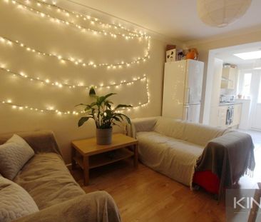 5 bedroom semi-detached house to rent - Photo 1