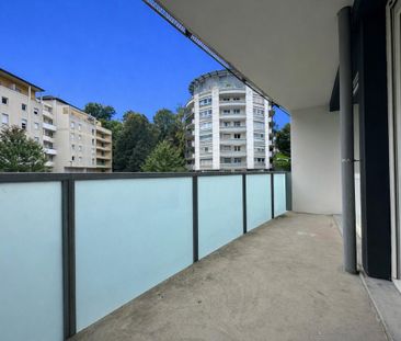 Location Appartement 3 pièces 68m² CHAMBERY 73000 - Photo 2