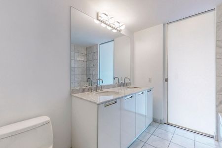 For Lease - 33 Charles Street Unit# 3406, Toronto, Ontario - Photo 3