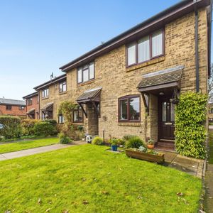 Myers Way, Camberley Myers Way, Camberley - Photo 3