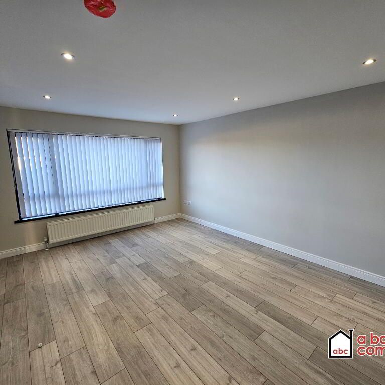 1 Cherryvale Drive, Glengormley, Newtownabbey, BT36 7UH - Photo 1