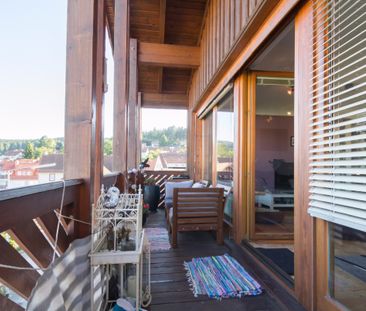 Großzügige Wohnung mit traumhaftem Panoramablick - Foto 2