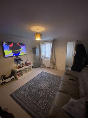 2 bedroom semi-detached house to rent - Photo 1