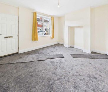 2 bedroom semi-detached house to rent - Photo 3