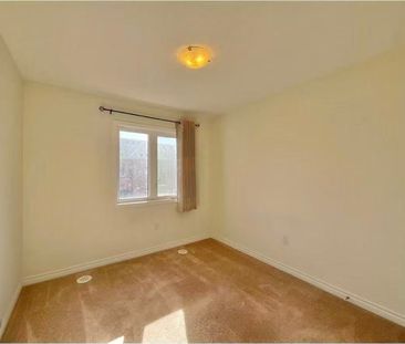 For Lease - 81 Casely Avenue, Richmond Hill, Ontario - Photo 2