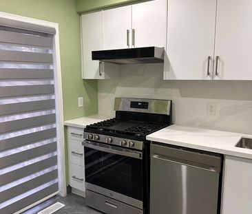 For Lease - 49 Sloane Avenue, Toronto, Ontario - Photo 6