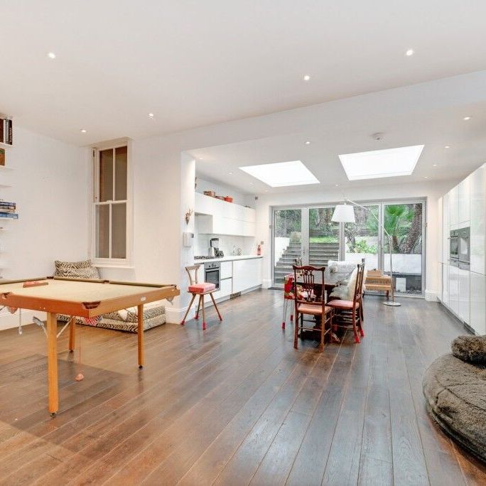 5 Bedroom House To Let - Photo 1