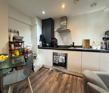 2 bedroom flat to rent - Photo 5