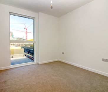 2 bedroom apartment to rent - Photo 6