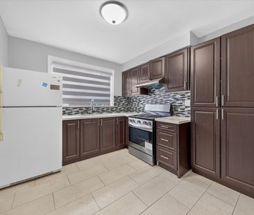 For Lease - 167 Treverton Drive Unit# Main, Toronto, Ontario - Photo 3