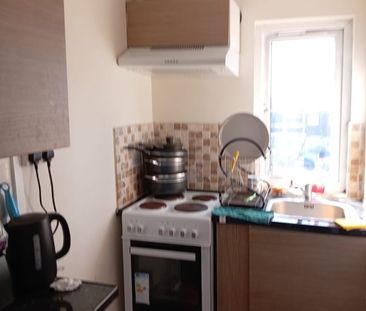 Studio Flat, London, NW11 - Photo 6