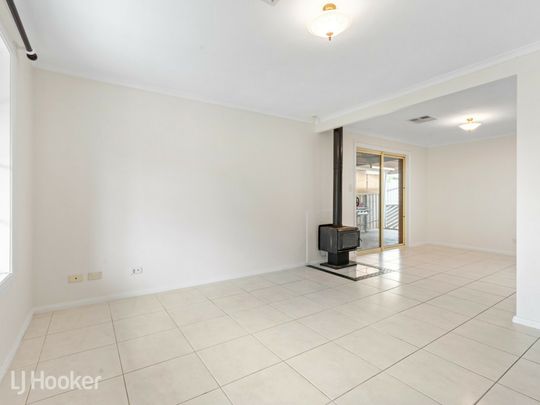 6 Mcdonald Close, Mount Barker SA, Belconnen - Photo 1