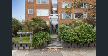 Ground floor apartment in great location - Photo 2