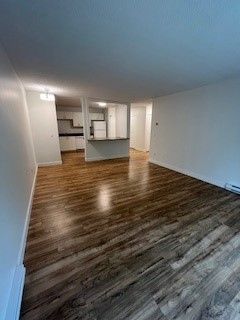 Spacious Top Floor 1 bedroom Condo North Nanaimo - Photo 1