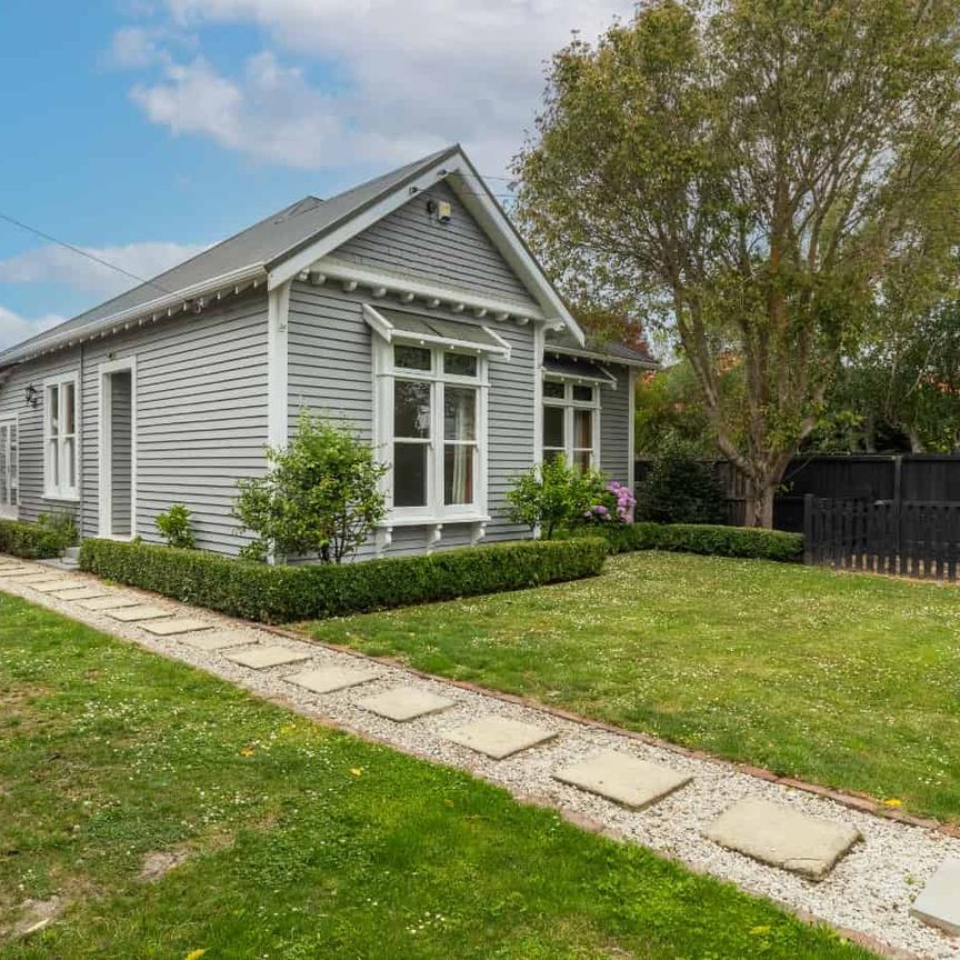 Large Family Home in St Albans! - Photo 1