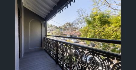 Redfern’s Finest – Substantial Terrace with Separate Studio & Garage - Photo 3