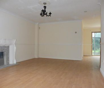 4 bedroom property to rent - Photo 1