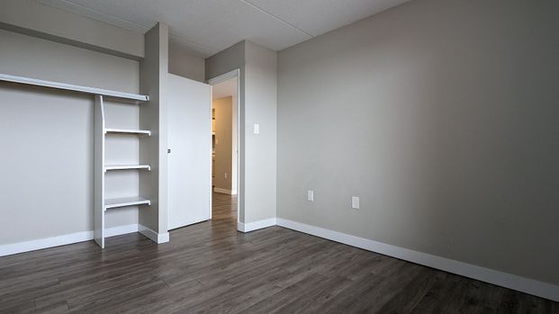 1710 Radisson Dr SE, Calgary - Photo 1