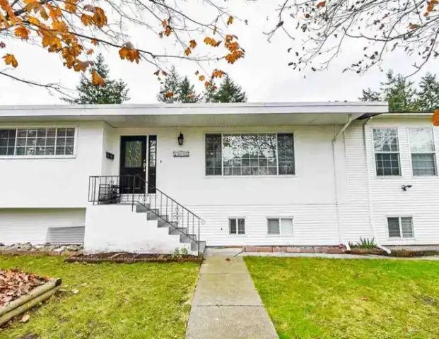 4 Bedrooms 2 Bathroom West Newton Home | 13123 64 Avenue, Surrey - Photo 1
