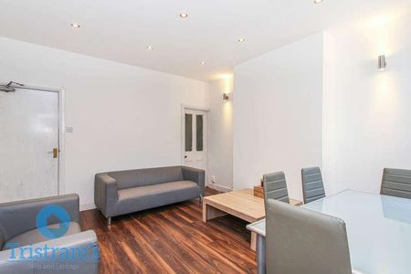 Albert Road, Lenton, NG7 - Photo 2