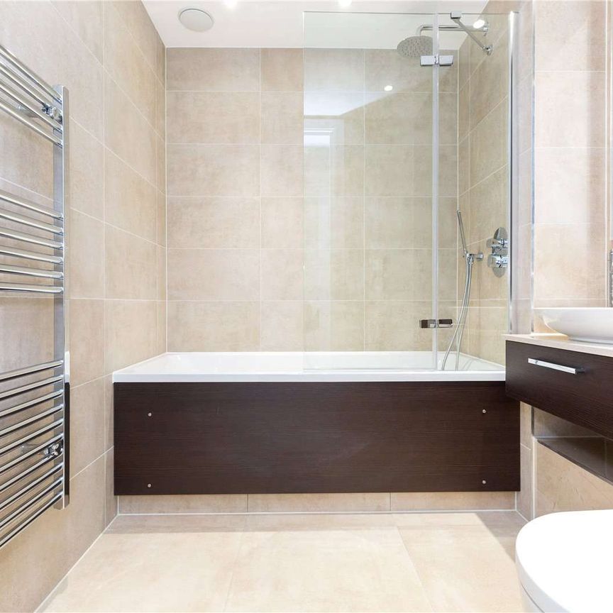 Large one bedroom apartment within a brand new development in Finsbury Park. - Photo 1