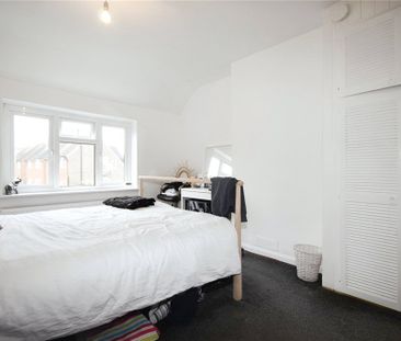 Aldershot Road, Guildford, GU2 8AJ - Photo 4