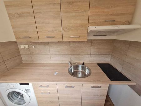 Pronájem bytu 1+1 26 m² - Photo 3