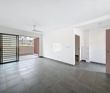 Location Appartement 2 pièces 44m² REMIRE MONTJOLY 97354 - Photo 2