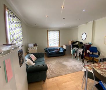 Room in a Shared House, St. James's Road, CR0 - Photo 1