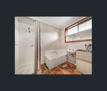 WHEN LOCATION COUNTS! - Photo 5