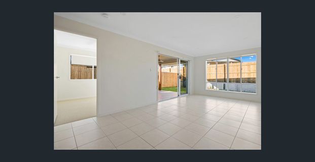 Modern Three Bedroom Unit - Photo 1