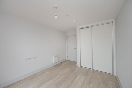 2 bedroom apartment to rent - Photo 5
