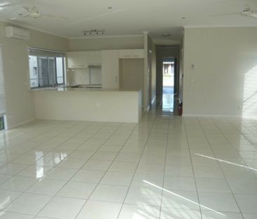 103 Glenholm Street, Mitchelton QLD, Belconnen - Photo 2