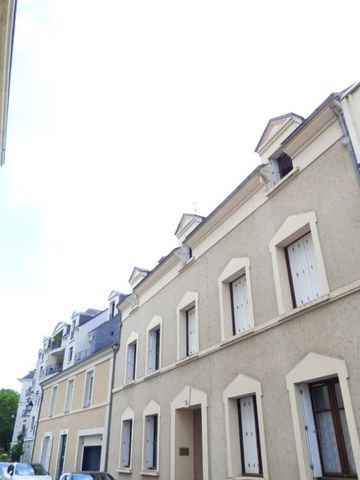 Appartement à louer, 2 pièces - Chalonnes-sur-Loire 49290 - Photo 4