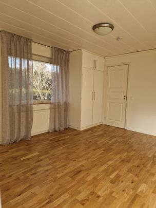 Sommarvägen, Stockholm - Photo 1