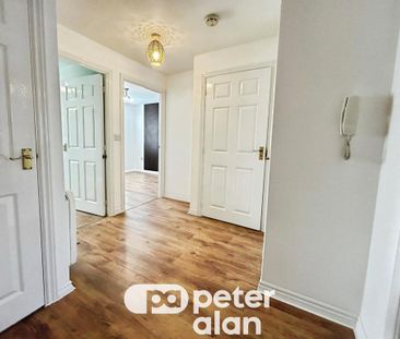 2 bedroom flat to rent - Photo 4