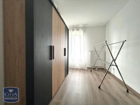 Appartement à louer 3 pièces 65.15m² - Photo 2