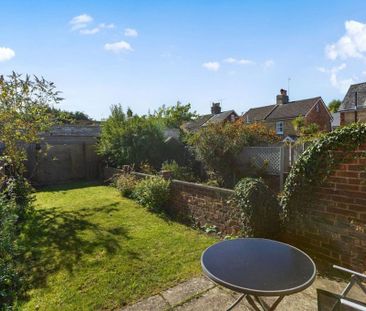 2 bedroom terraced house to rent - Photo 4