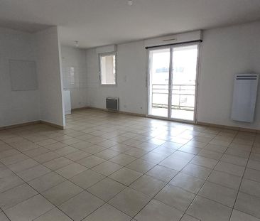 location Appartement T3 DE 69.76m² À REZE - Photo 4