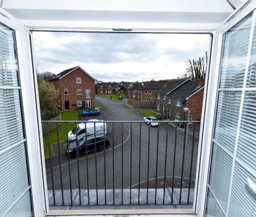 12a Gransha Chase, Dundonald, Belfast, BT16 2FE - Photo 3