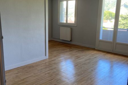 TAIN L'HERMITAGE PROCHE CENTRE VILLE F4 Rénové - Photo 4