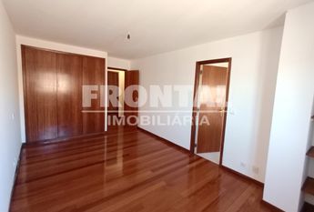 Apartamento T3 em Porto