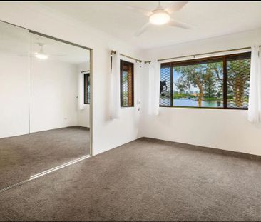 1/46 Back Street, Biggera Waters QLD 4216 - Apartment For Rent - $7... - Photo 3