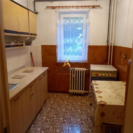 Garsoniera de inchiriat in Ploiesti, zona 8 Martie - Photo 2