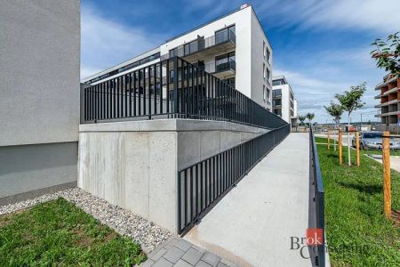 Pronájem bytu 1+kk 38 m - Photo 3