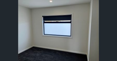 As New Executive Townhouse - Photo 4