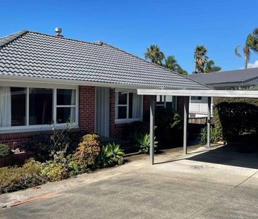 Charming original home - Photo 5