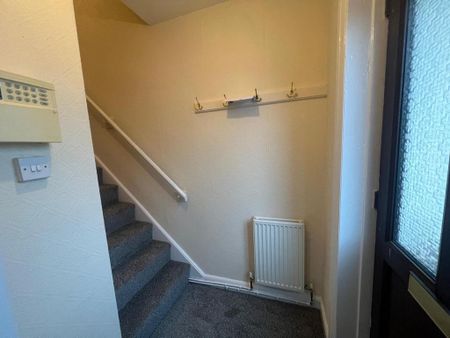 3 bedroom terraced house to rent - Photo 4